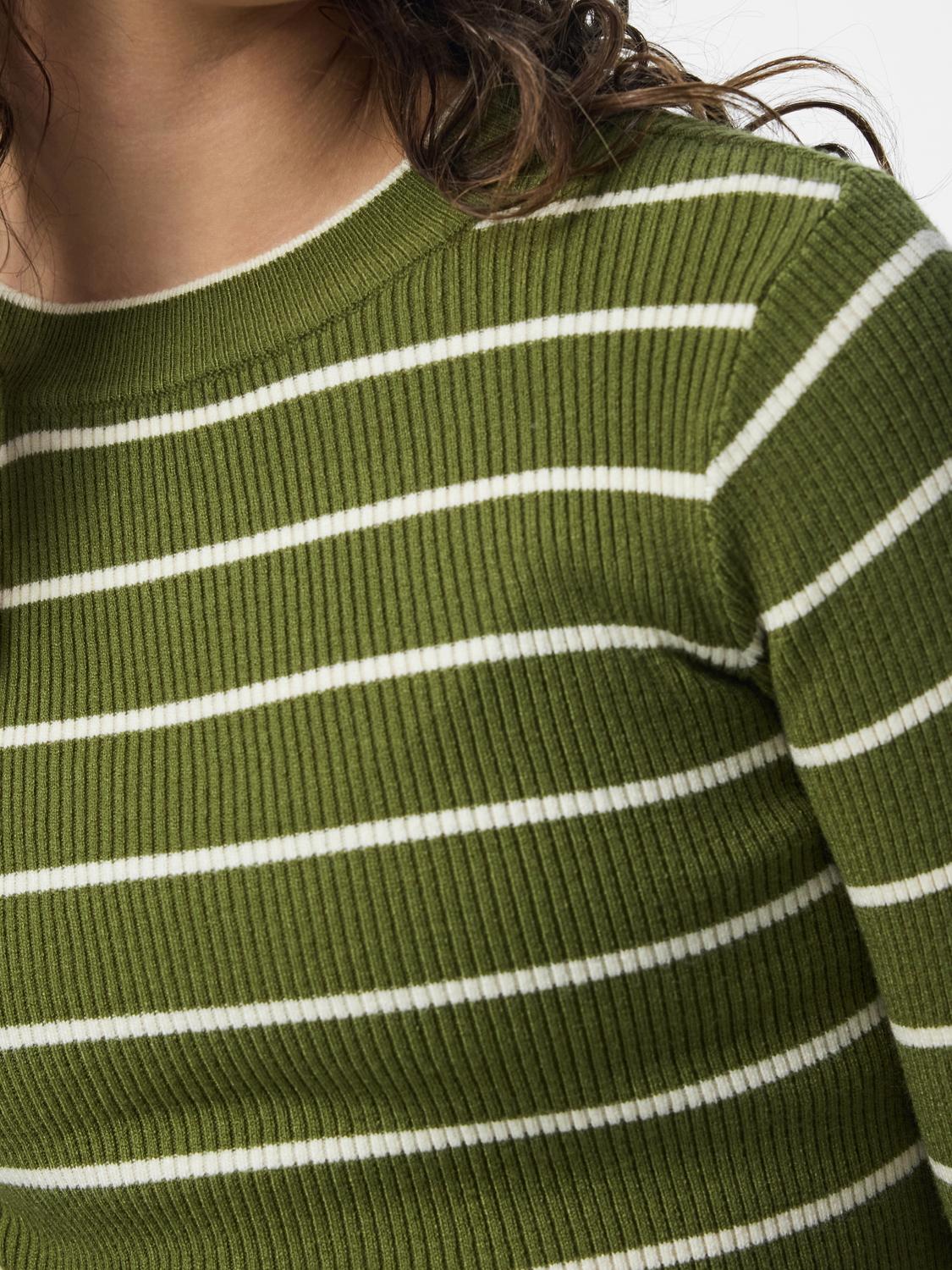 model_shot-detail